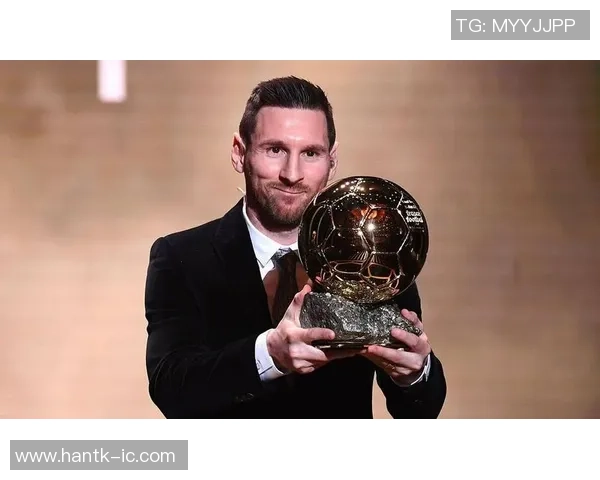 历代足球巨星崛起之路：从贝利到梅西的时代传承与变革