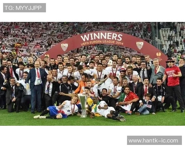 星光璀璨米兰之夜 足球梦想与荣耀交织的传奇时刻 星光璀璨米兰之夜 足球梦想与荣耀交织的传奇时刻